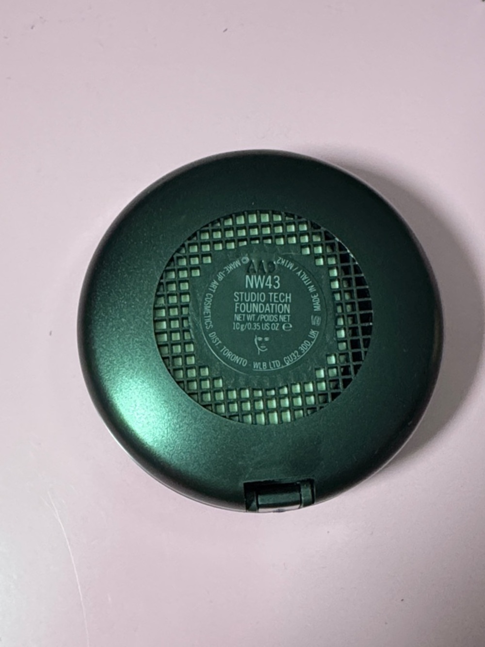 MAC Cosmetics Studio Tech Compact Foundation NW43 - Picture 5 of 7